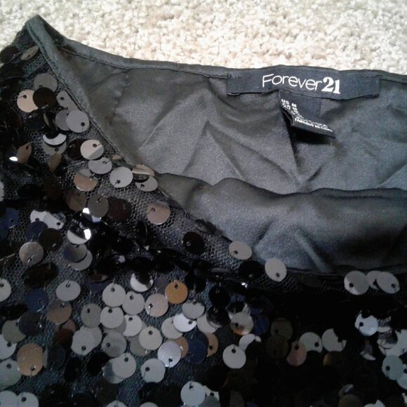 Forever 21 Jet Black Sequins Short Skirt NWT - Picture 12 of 13